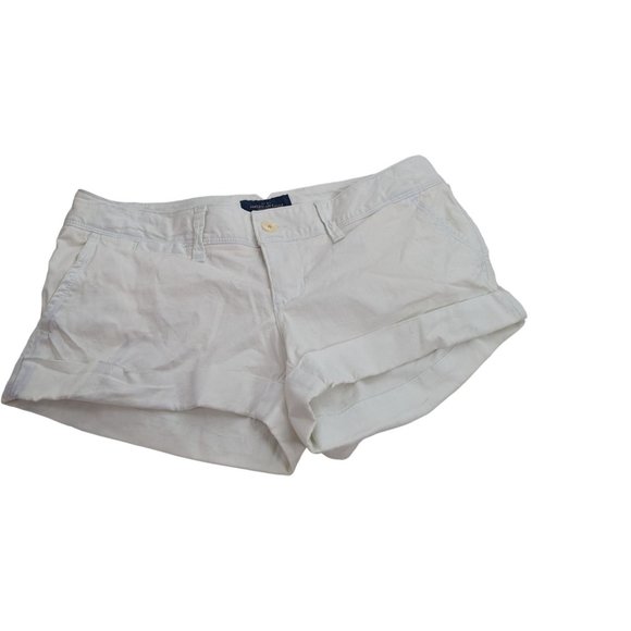 American Eagle Outfitters Favorite short white nwot sexy short short never worn‎